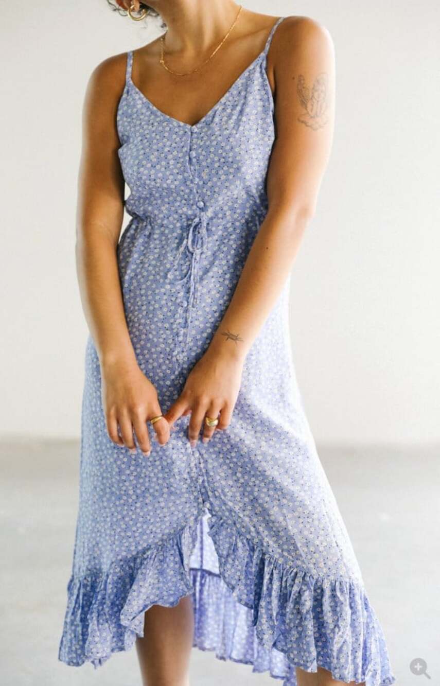 Rails Frida Dress in Sky Blue Daises Size Medium Sleeveless Midi
